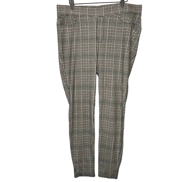 Seven7 Black and White Plaid Leggings - Picture 1 of 9